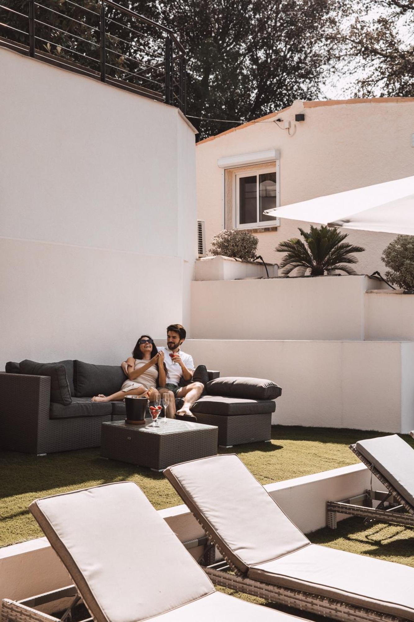 Villa Piscine-Jacuzzi-Videoprojecteur-Clim La Perle Rare Mougins Esterno foto