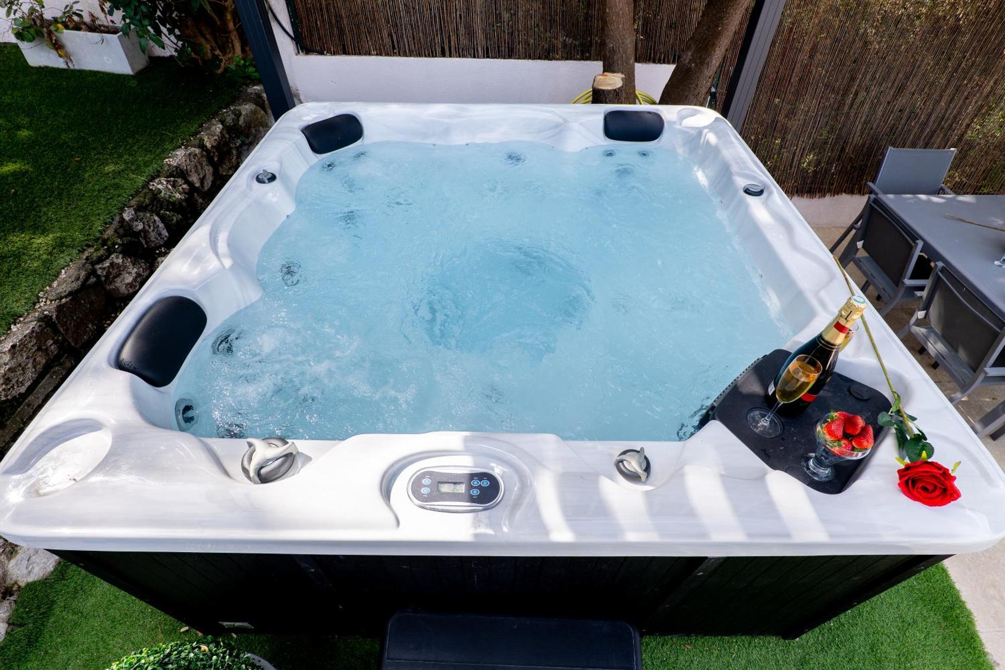Villa Piscine-Jacuzzi-Videoprojecteur-Clim La Perle Rare Mougins Esterno foto